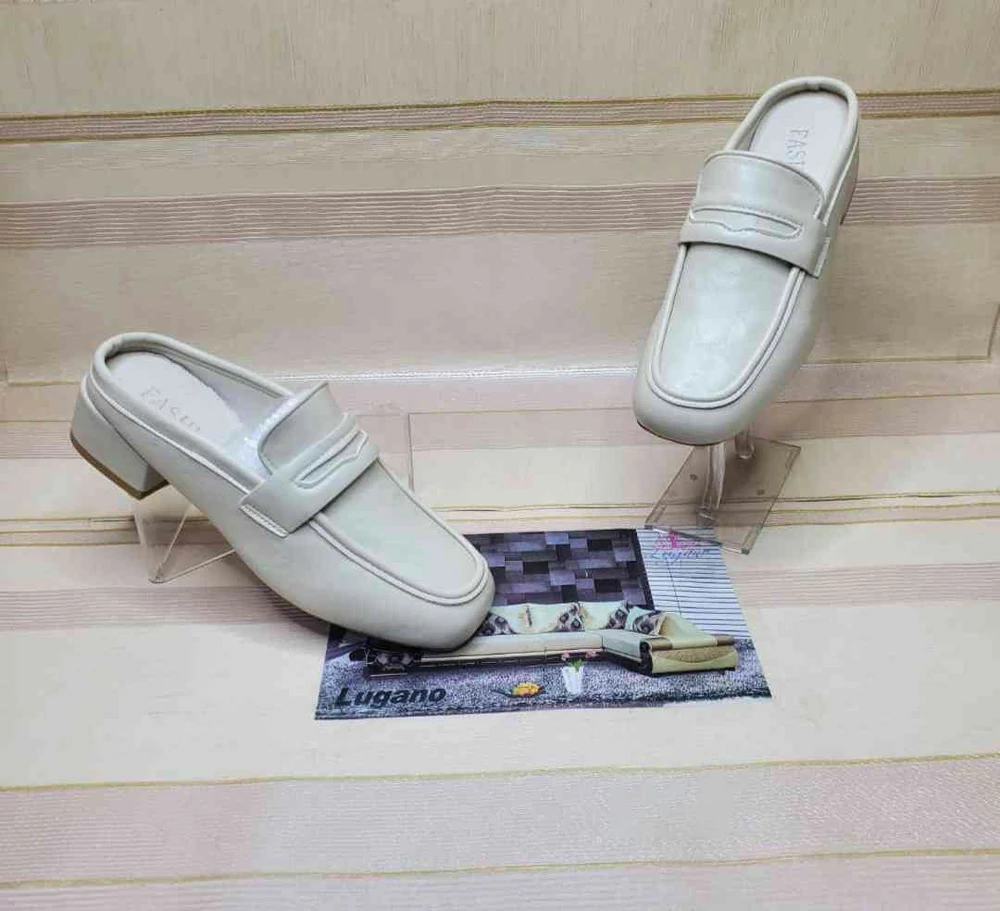 shoe image